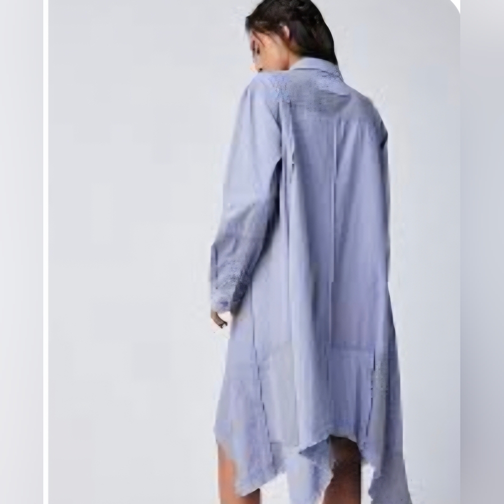 We The Free Ladies Casual Blue Pinstripe Button Down Shirt. - Picture 10 of 10